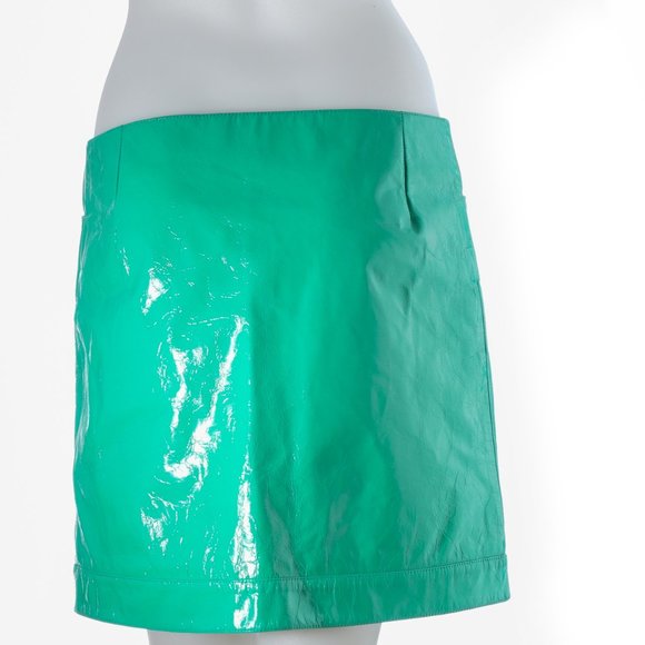 NWOT VERSUS VERSACE Patent Leather Mini Skirt 42 - Picture 5 of 11